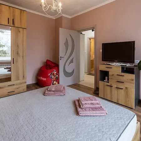 Happy Lazur Apartment Burgas